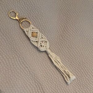 New Cream Macrame Key Holder